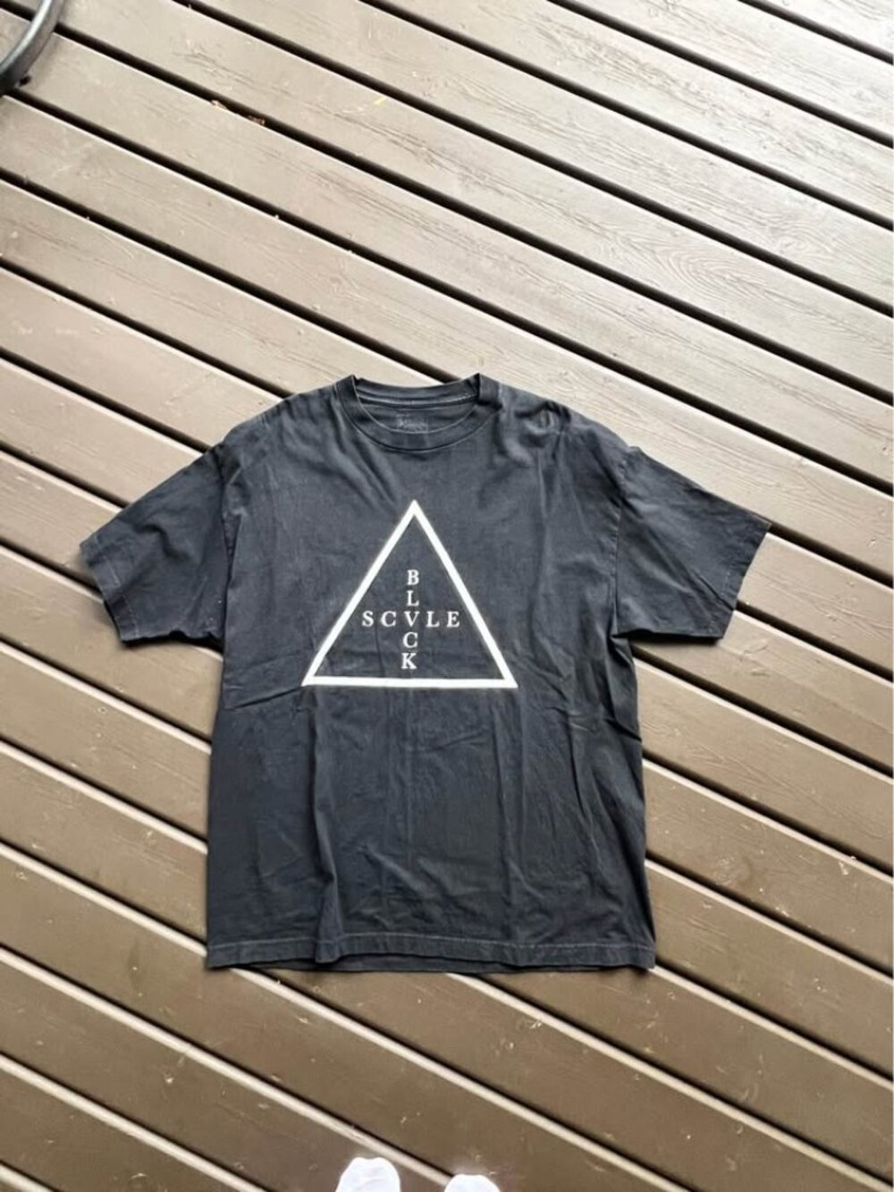 Vintage Black Scale T-Shirt - Size L